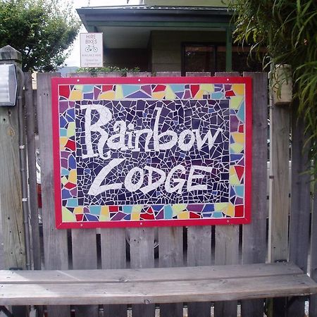 Rainbow Lodge Backpackers Taupo Exterior photo