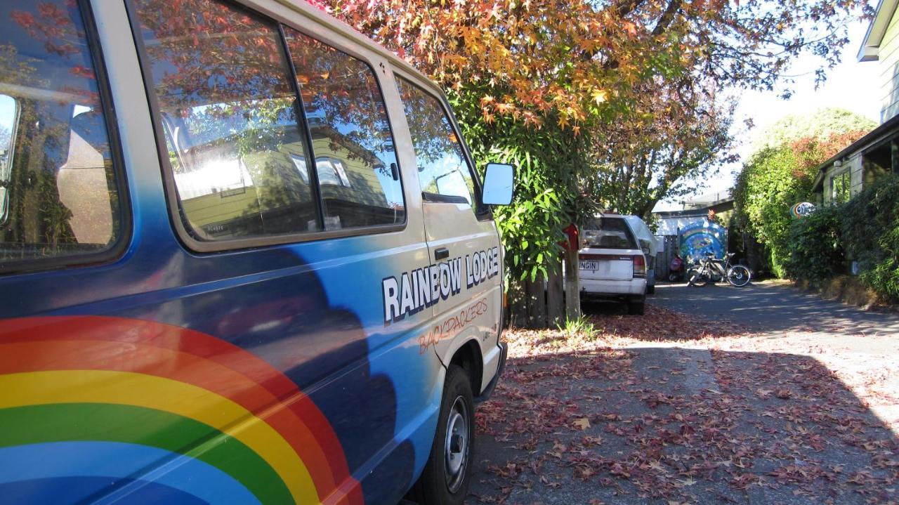 Rainbow Lodge Backpackers Taupo Exterior photo